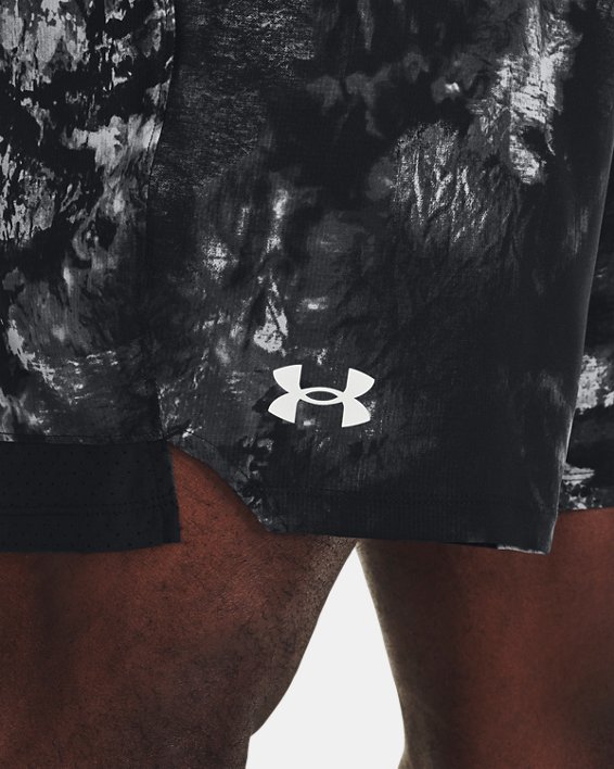 Men's UA Vanish Woven 6" Printed Shorts, Black, pdpMainDesktop image number 3